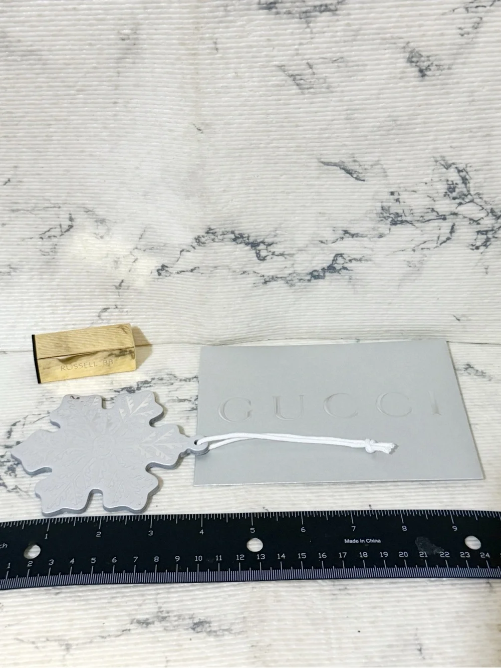 Gucci elegant snowflake